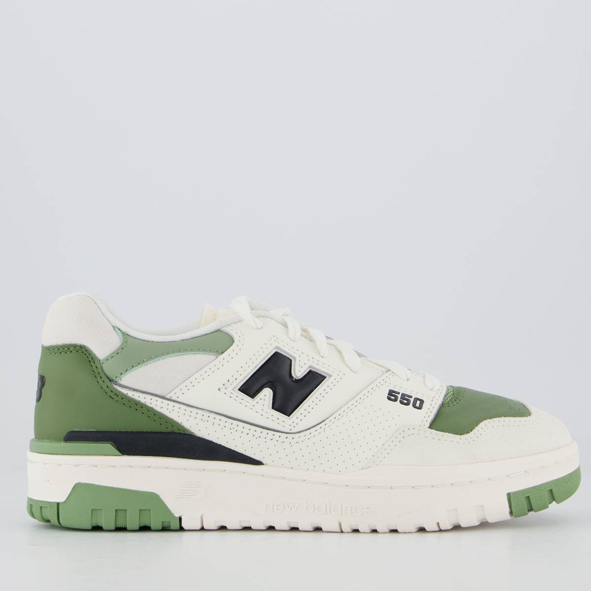 Tênis New Balance 550 Bege e Verde