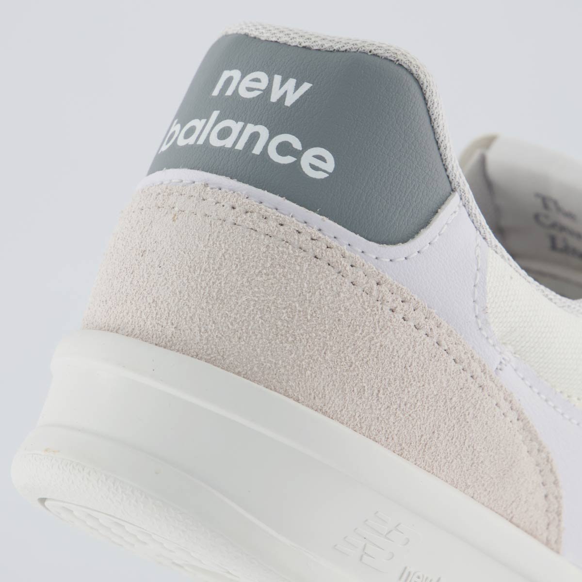 Tênis New Balance CT 300 V3 Branco e Cinza Branco 6