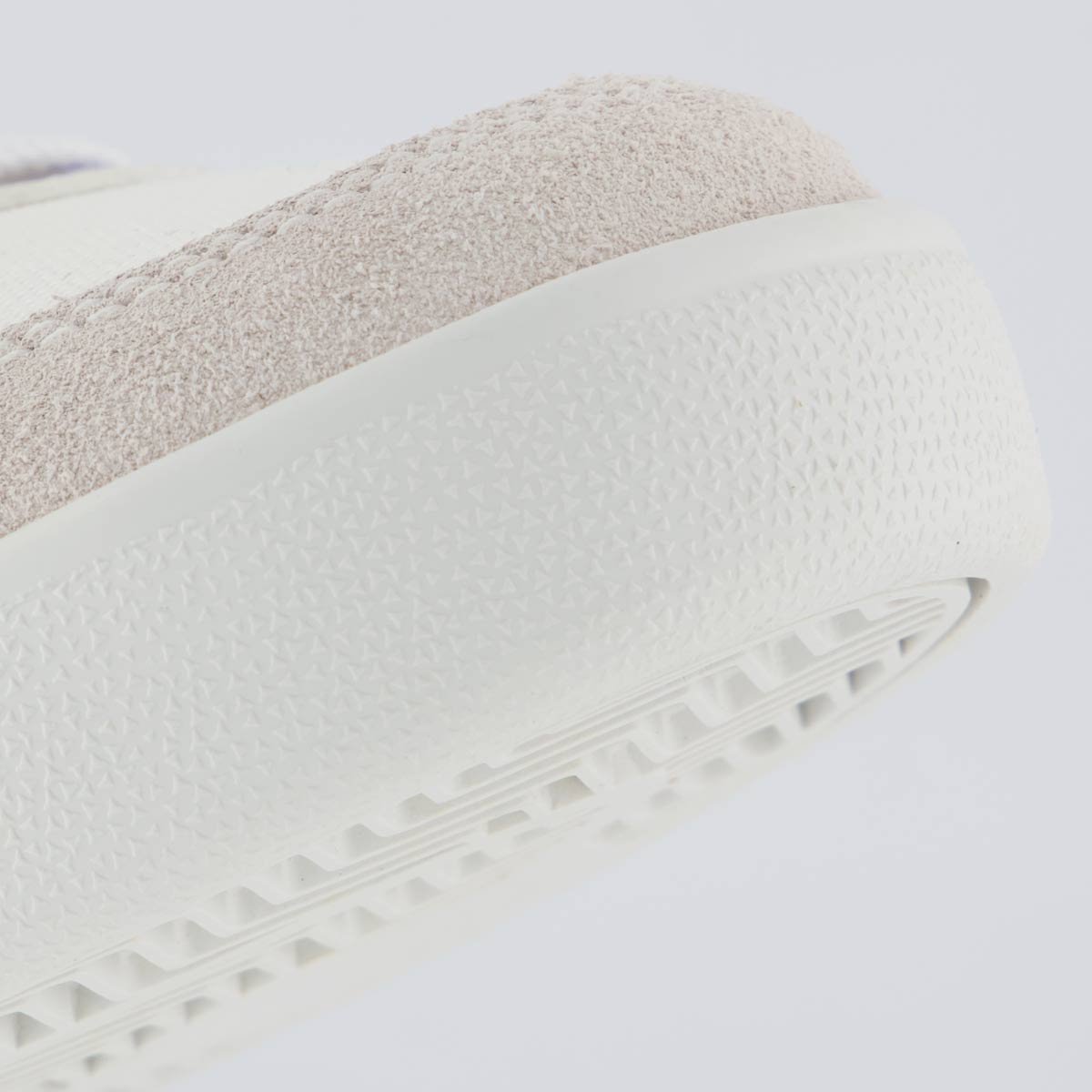 Tênis New Balance CT 300 V3 Branco e Cinza Branco 8