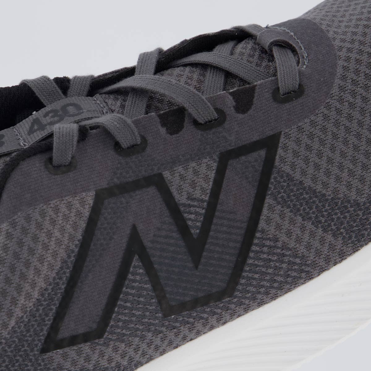 Tênis New Balance 430 V4 Chumbo Cinza 7