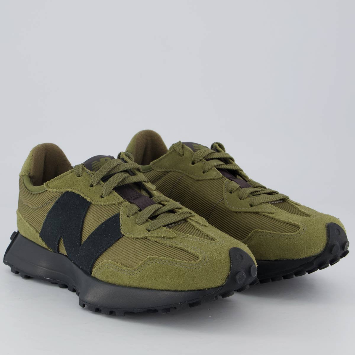 Tênis New Balance 327 V1 Feminino Verde Oliva Verde 2