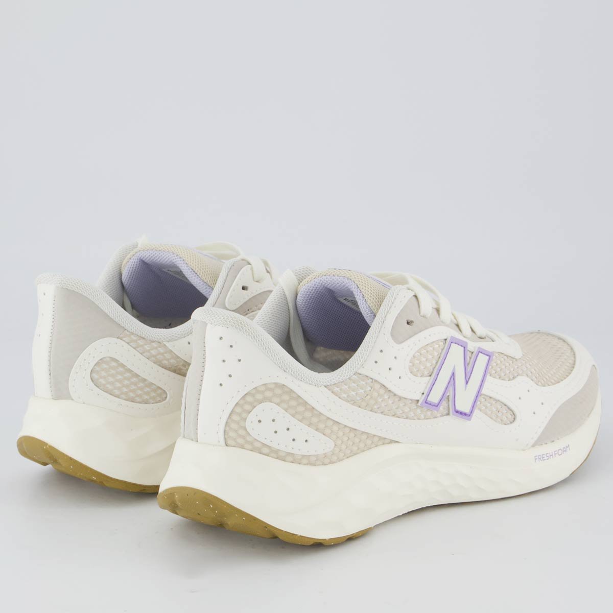 Tênis New Balance Fresh Foam Arishi V4 Feminino Branco Bege 3