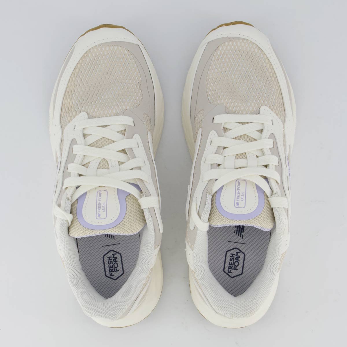 Tênis New Balance Fresh Foam Arishi V4 Feminino Branco Bege 4