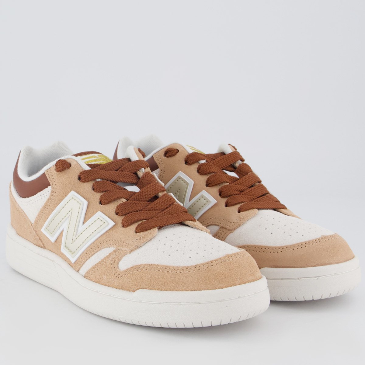 Tênis New Balance 480 Low Feminino Bege e Branco Bege 2