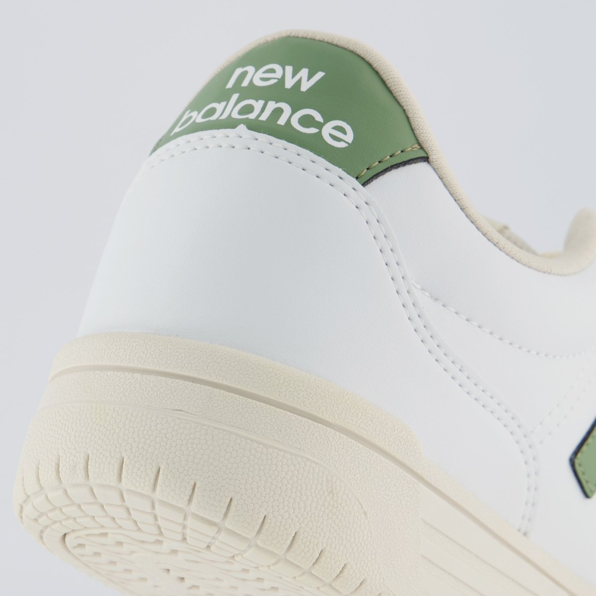 Tênis New Balance BB80 Branco e Verde Oliva Branco 6