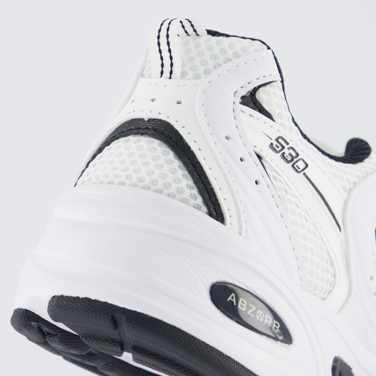 Tênis New Balance 530 Branco e Preto Branco 6