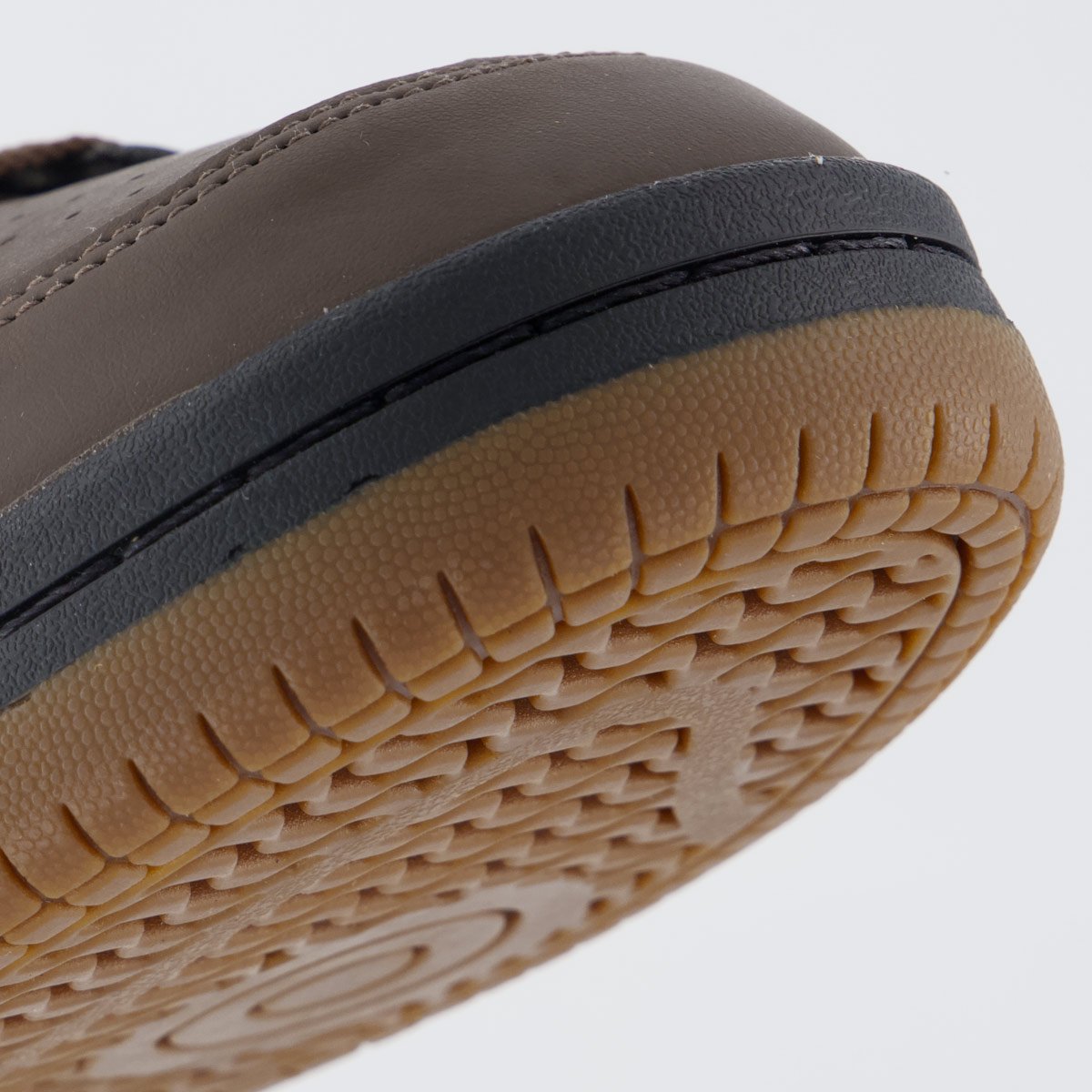 Tênis New Balance 480 Low Marrom e Preto Marrom 8