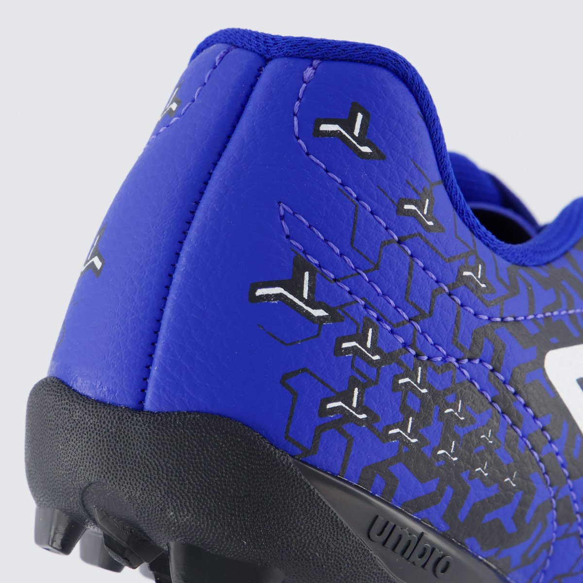 Chuteira Umbro Class Neo Society Juvenil Azul e Preto Azul 6