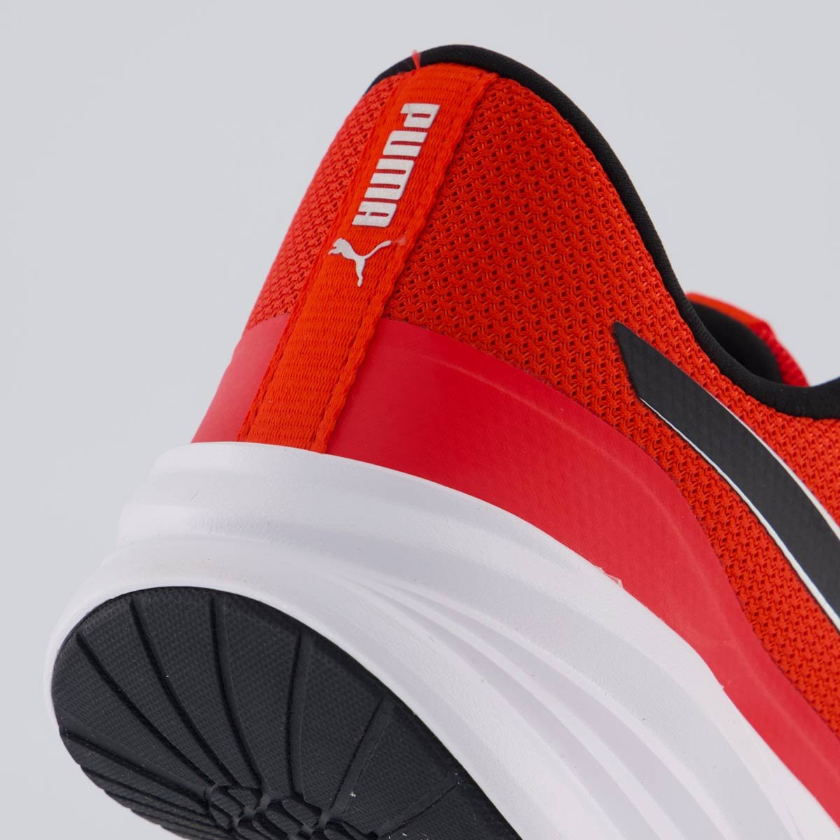 Tenis Puma Night Runner V3 Feminino Vermelho e Preto Vermelho 6