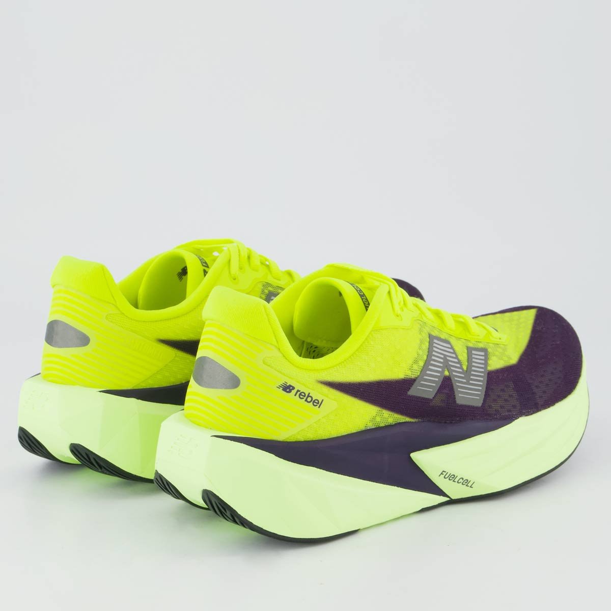 Tênis New Balance Fuelcell Rebel V5 Feminino Verde e Roxo Verde 3