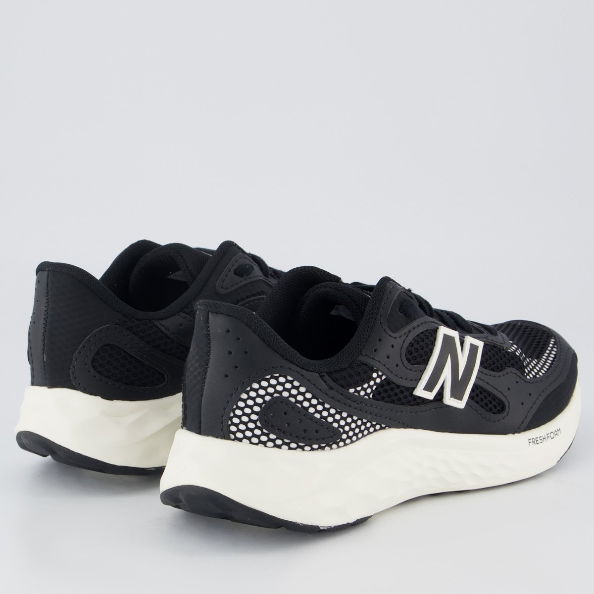 Tênis New Balance FreshFoam Arishi V4 Feminino Preto Preto 3