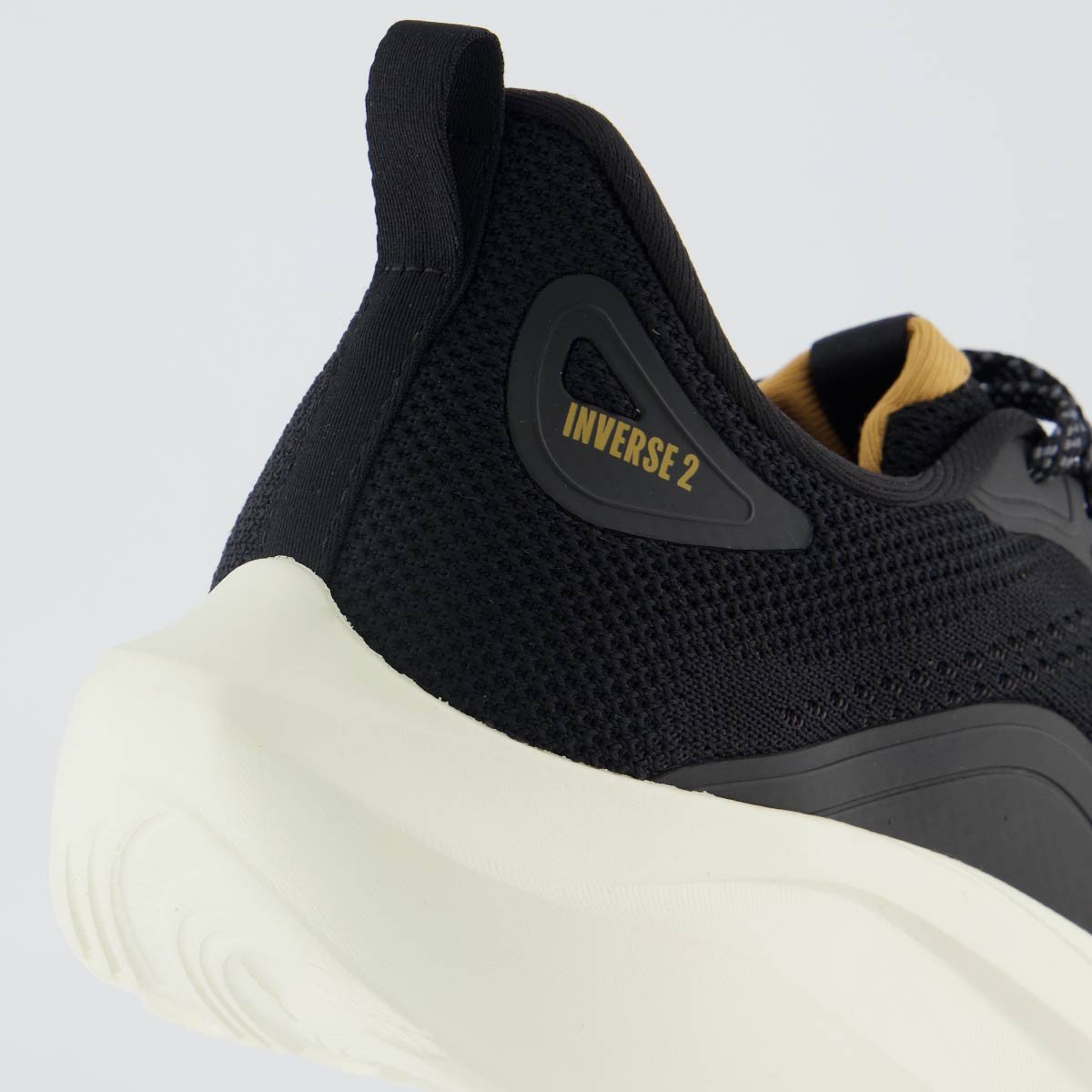 Tênis Olympikus Inverse 2 Preto e Off-White Preto 6