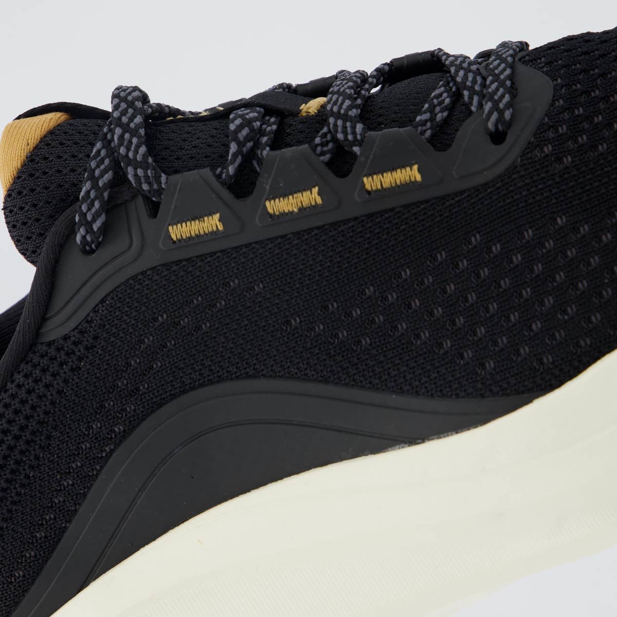 Tênis Olympikus Inverse 2 Preto e Off-White Preto 7