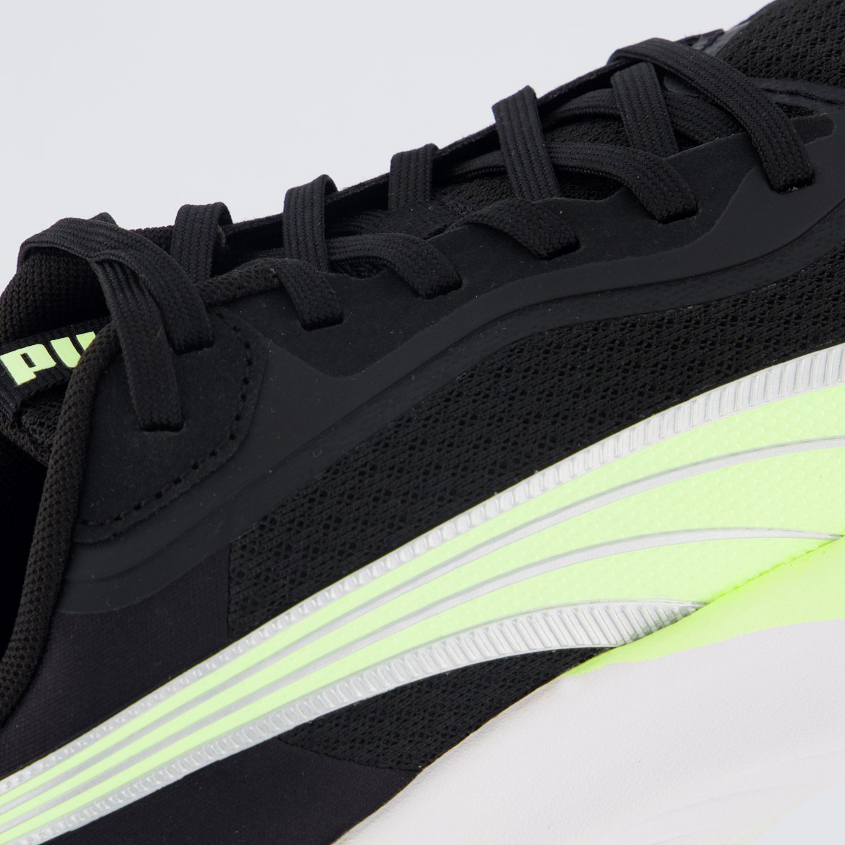 Tênis Puma Pounce Lite Running Preto e Verde Preto 7