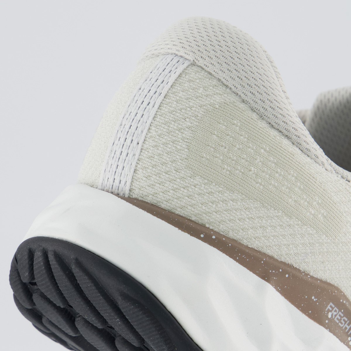Tênis New Balance Fresh Foam X Evoz V4 Feminino Off White Off White 6
