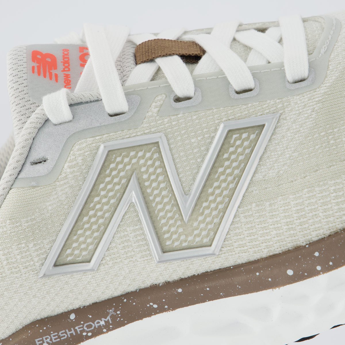 Tênis New Balance Fresh Foam X Evoz V4 Feminino Off White Off White 7