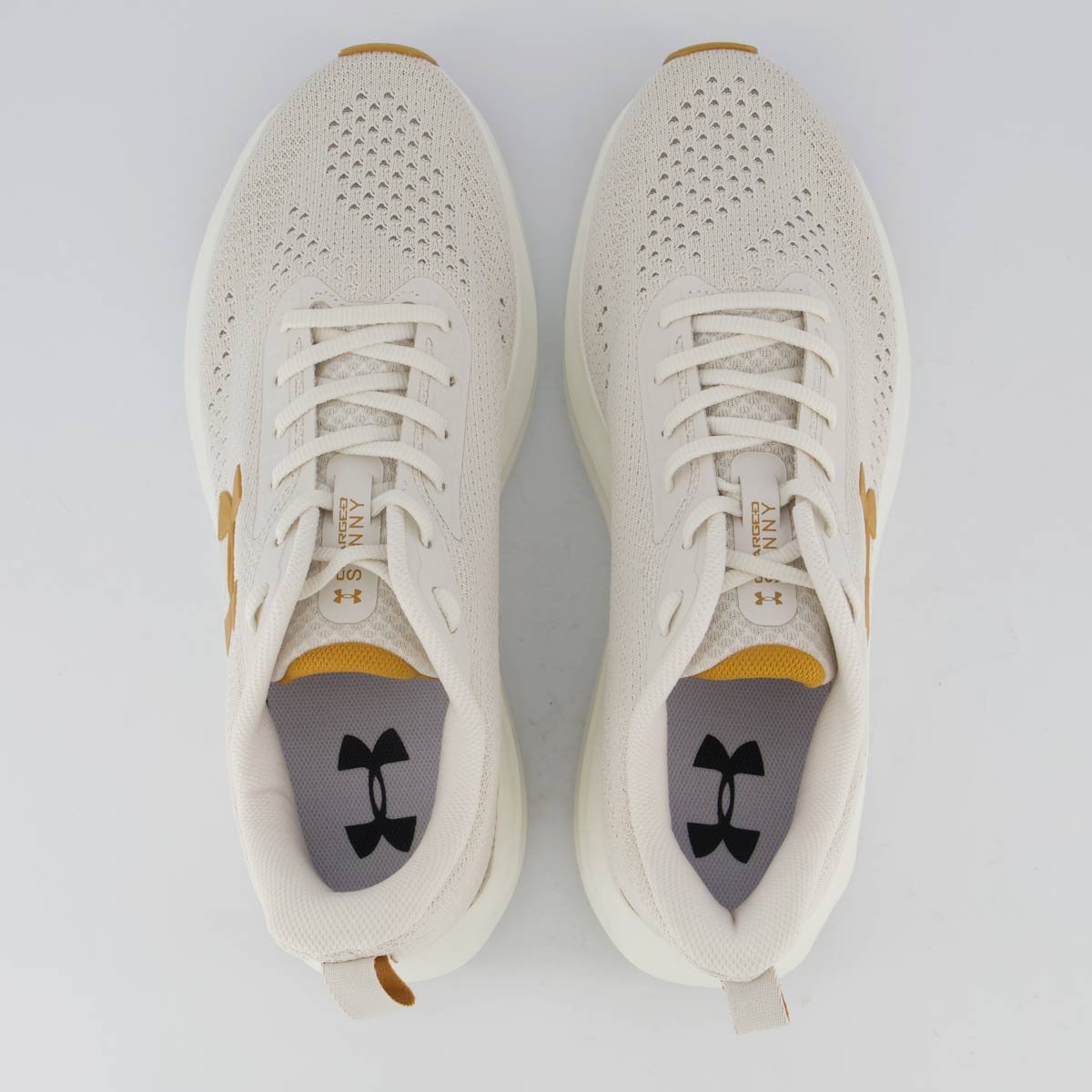 Tênis Under Armour Charged Sunny Off White Bege 4