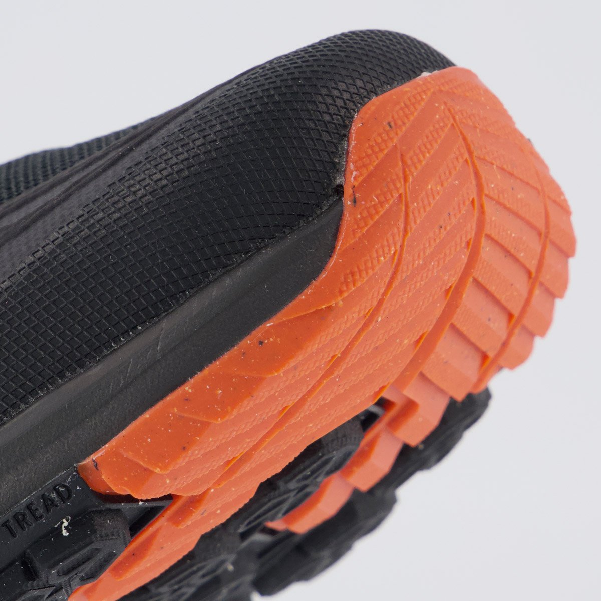 Tênis New Balance 410 V9 Preto e Laranja Preto 8