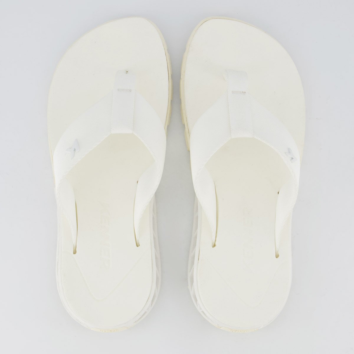 Chinelo Kenner Rakka Mono Candy Branco