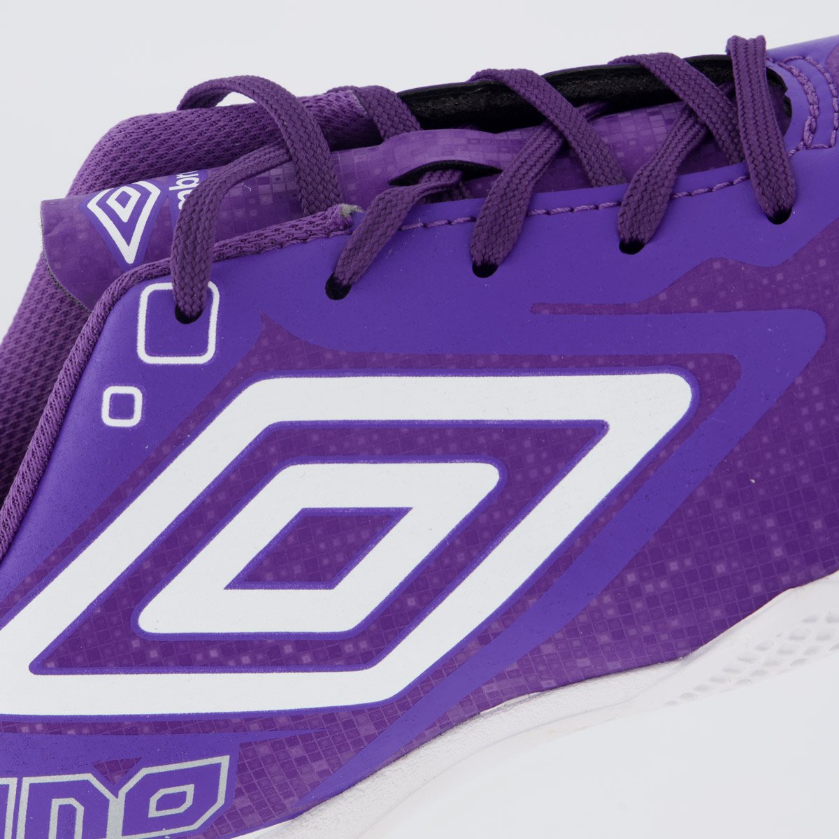 Chuteira Umbro Techno II Futsal Juvenil Roxa e Branca Roxo 7