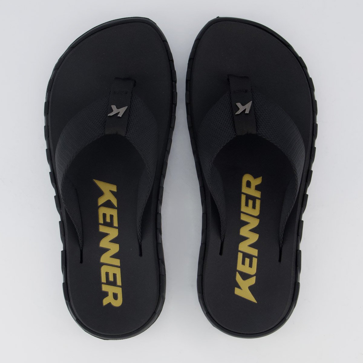 Chinelo Kenner Megah Preto