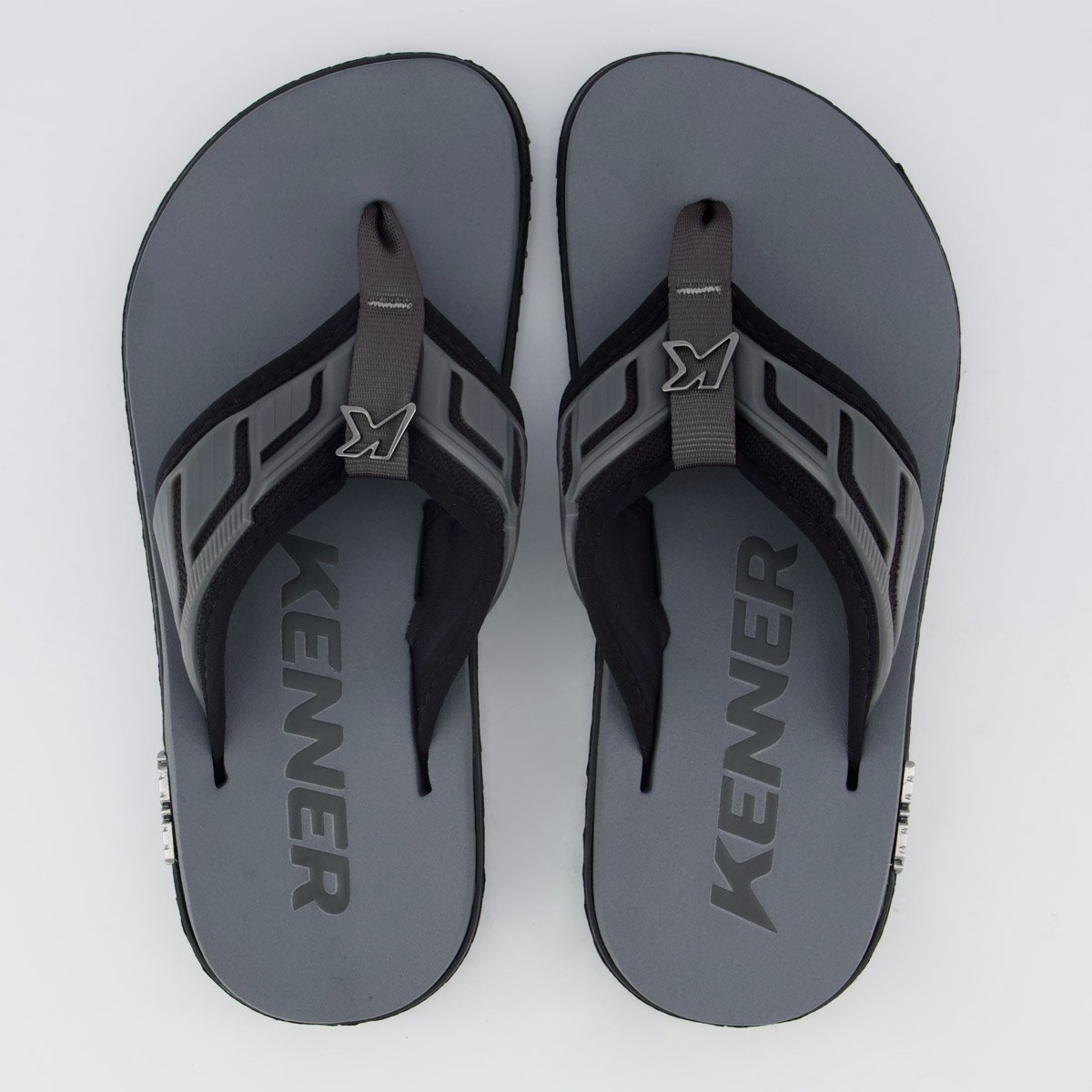 Chinelo Kenner Kivah Full Force Cinza e Preto