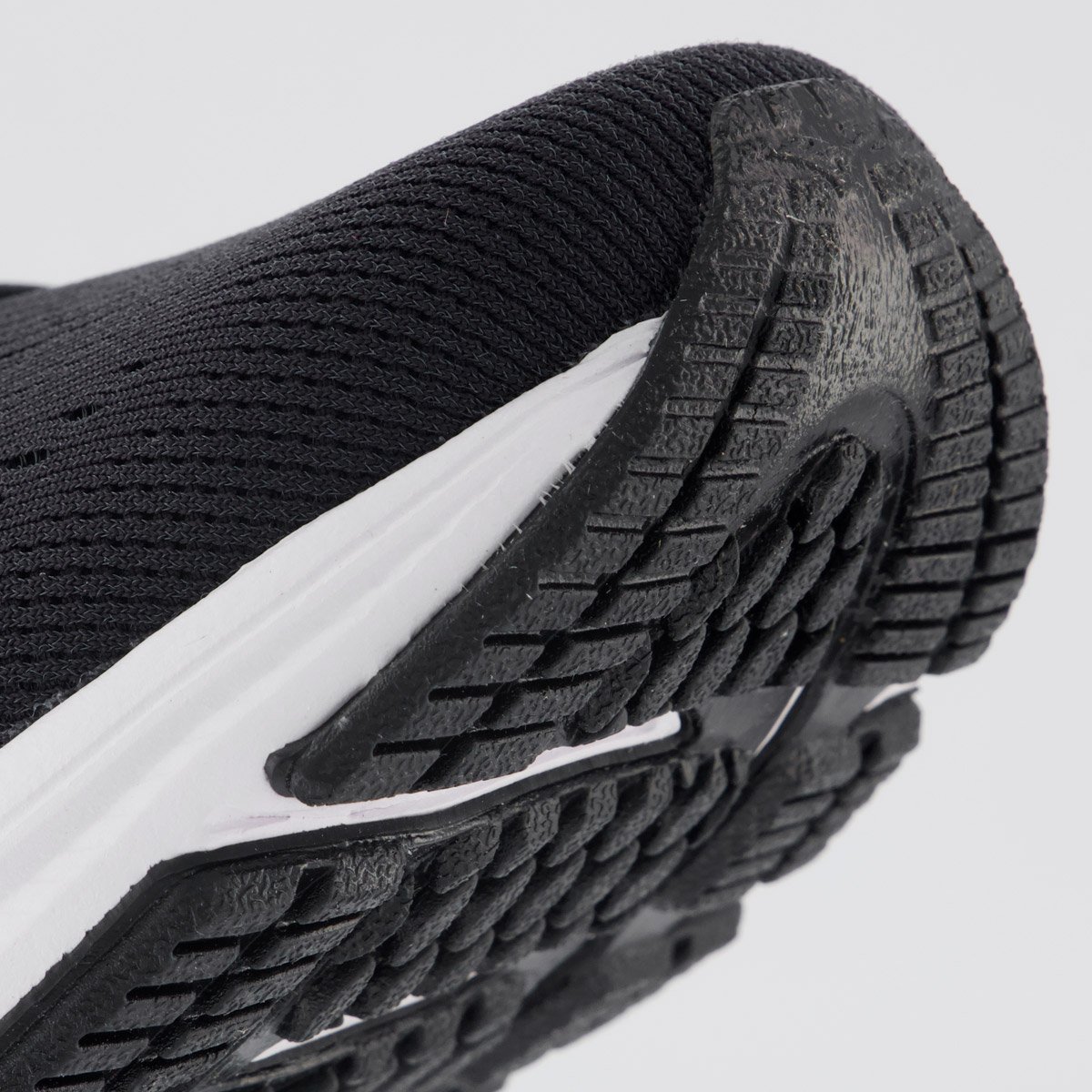 Tênis Mizuno Wave Dynasty 8 Preto Preto 7