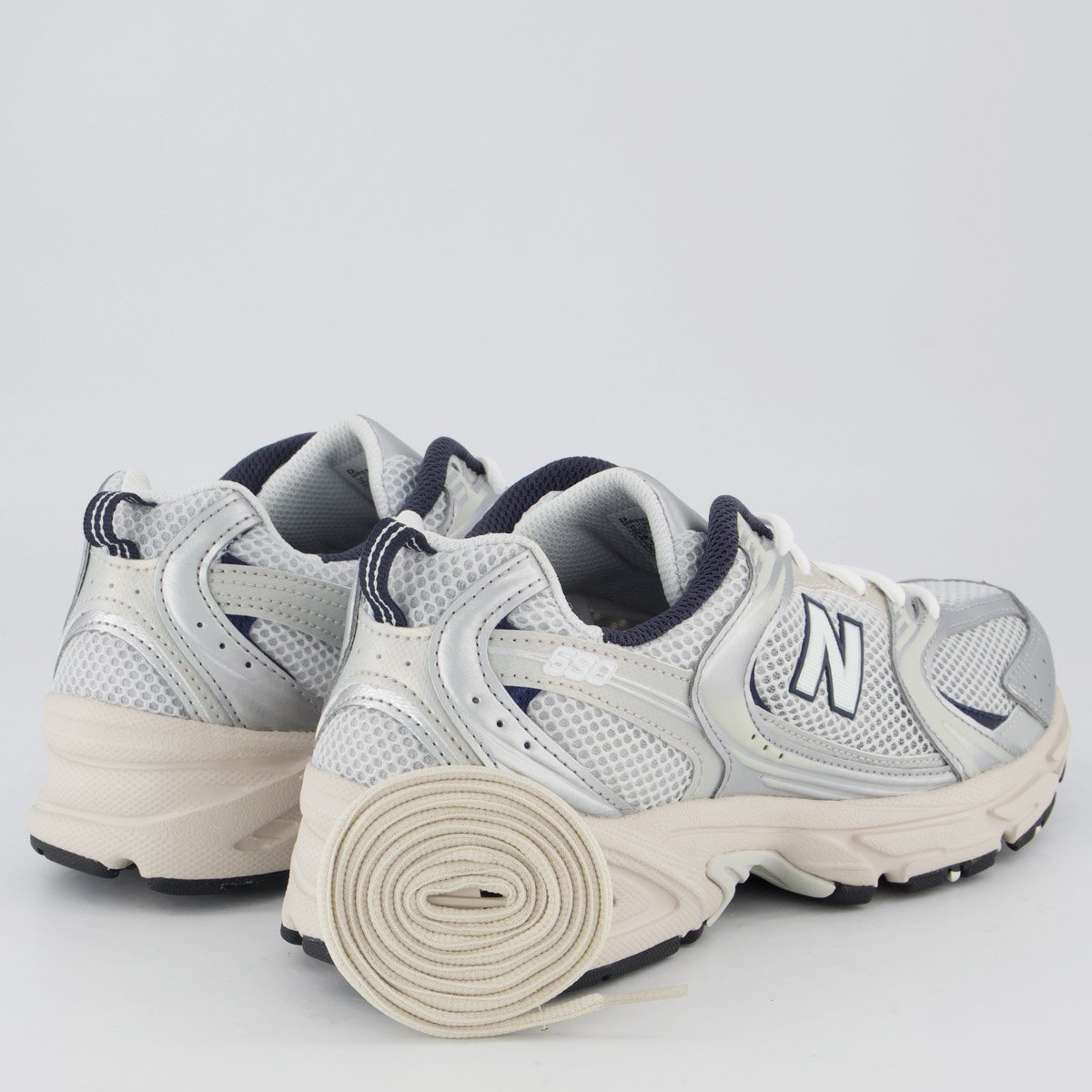 Tênis New Balance 530 Cinza e Marinho Cinza 3
