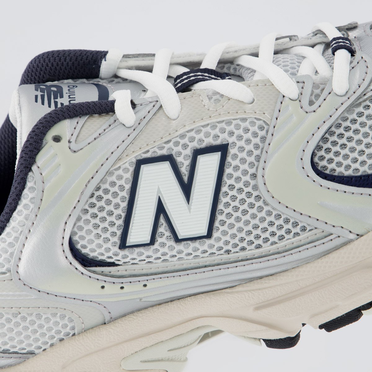 Tênis New Balance 530 Cinza e Marinho Cinza 7