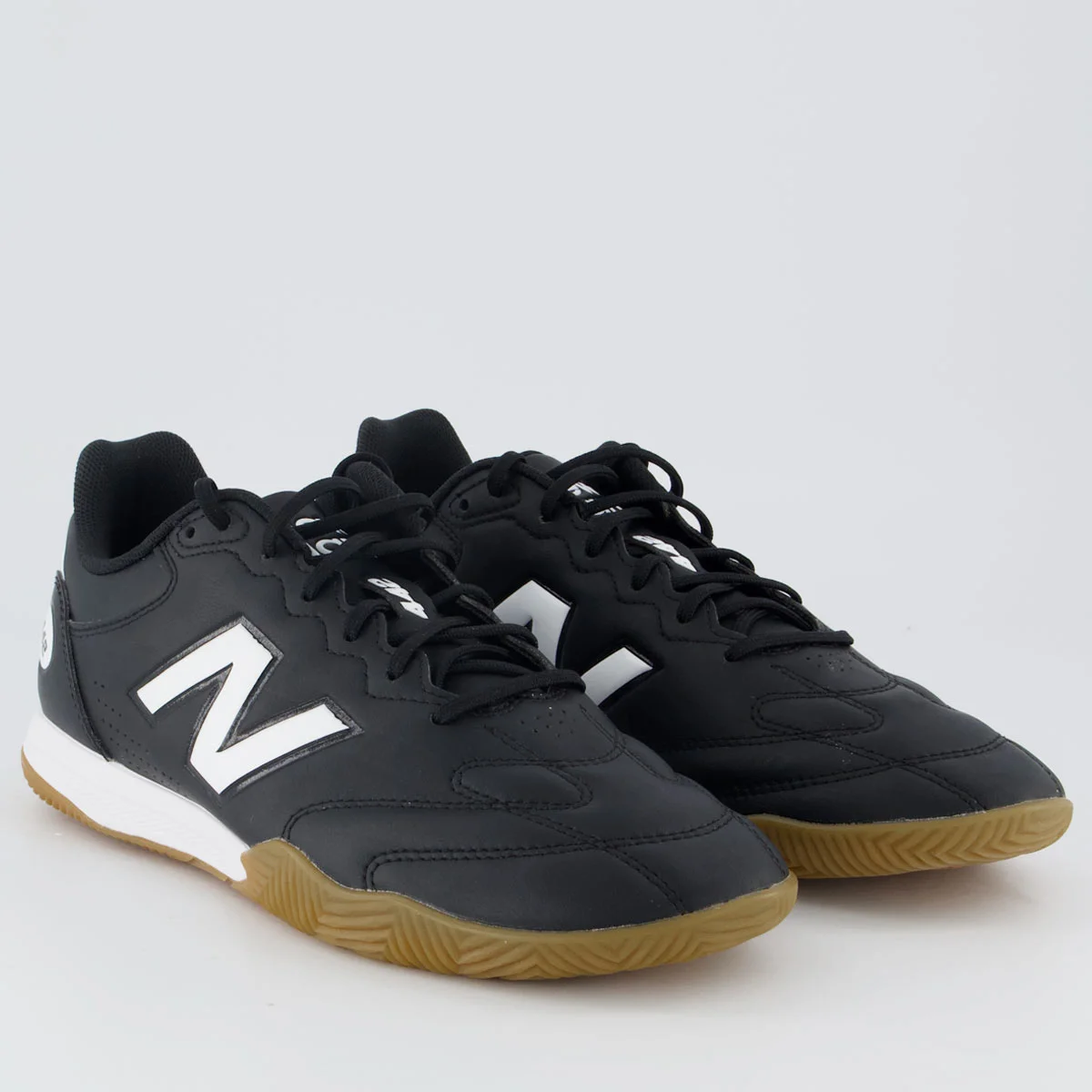 Chuteira New Balance 442 V3 Team Futsal Preta e Branca Preto 2