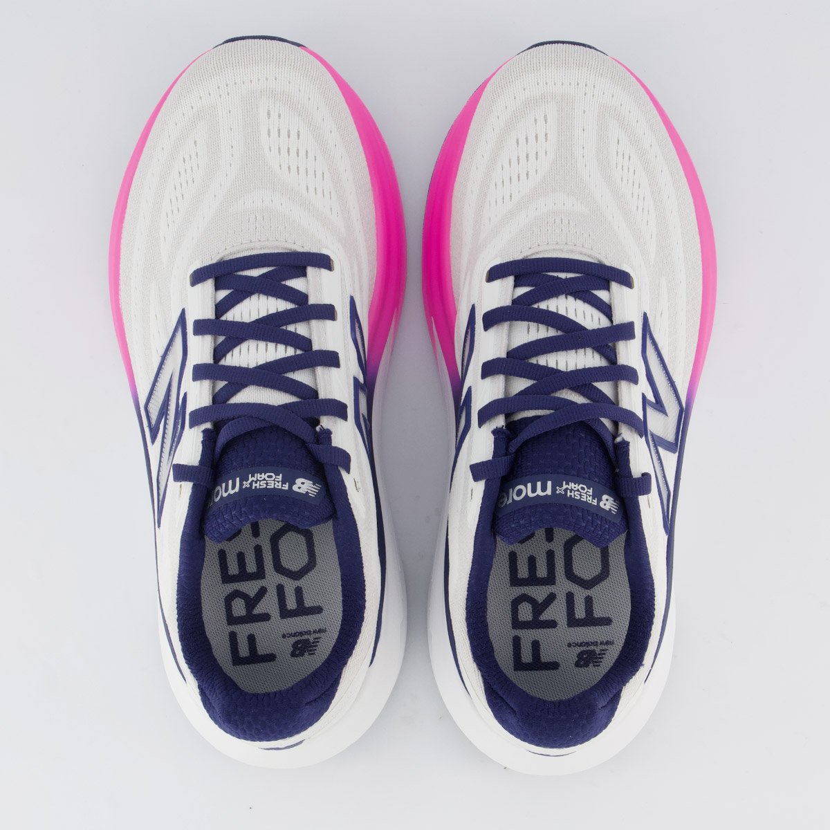 Tênis New Balance Fresh Foam X More V6 Feminino Off White e Rosa Branco 4