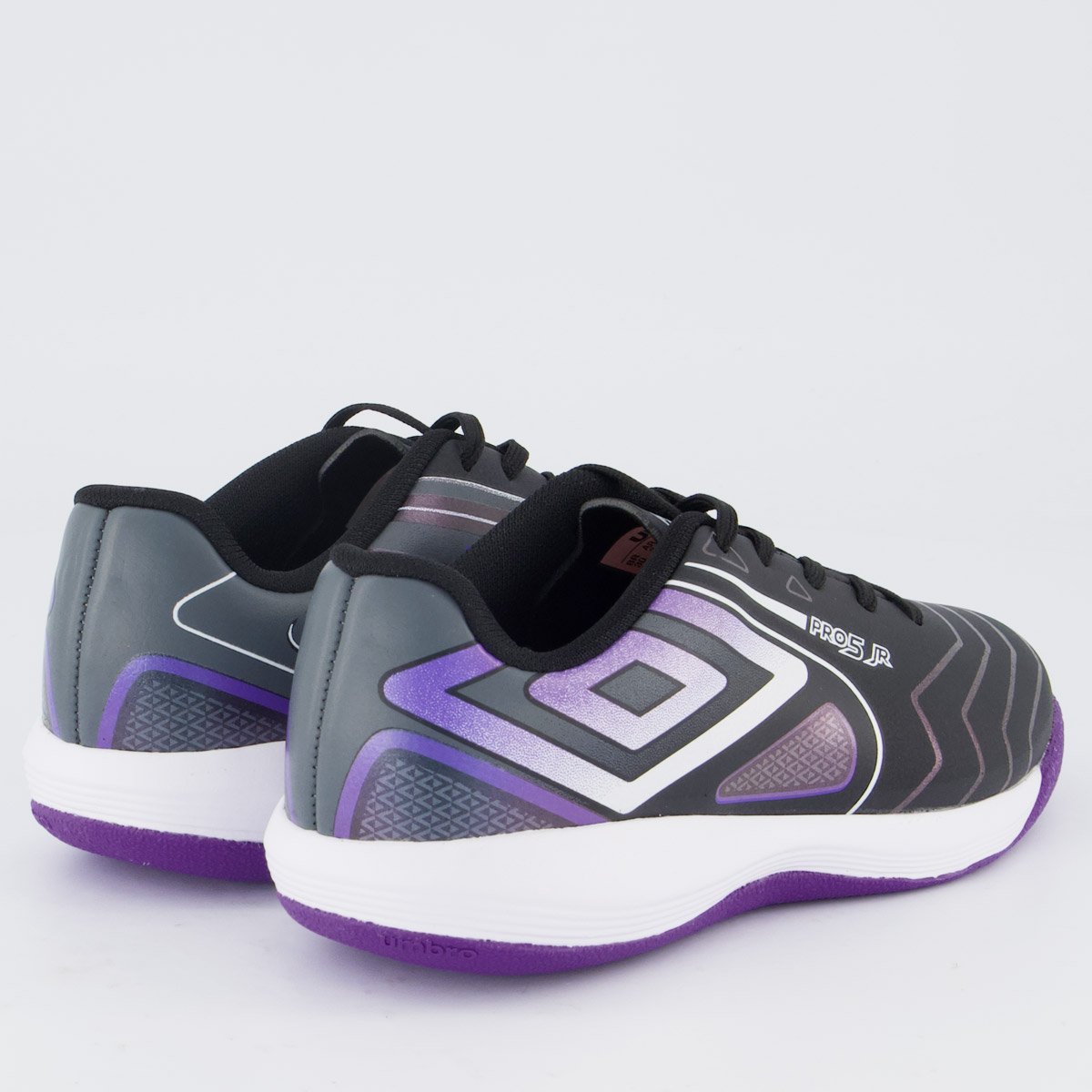 Chuteira Umbro Pro 5 Futsal Juvenil Preta e Roxa Preto 3
