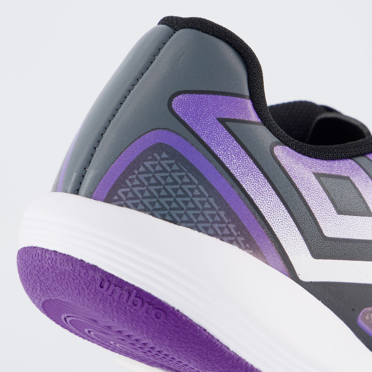 Chuteira Umbro Pro 5 Futsal Juvenil Preta e Roxa Preto 6