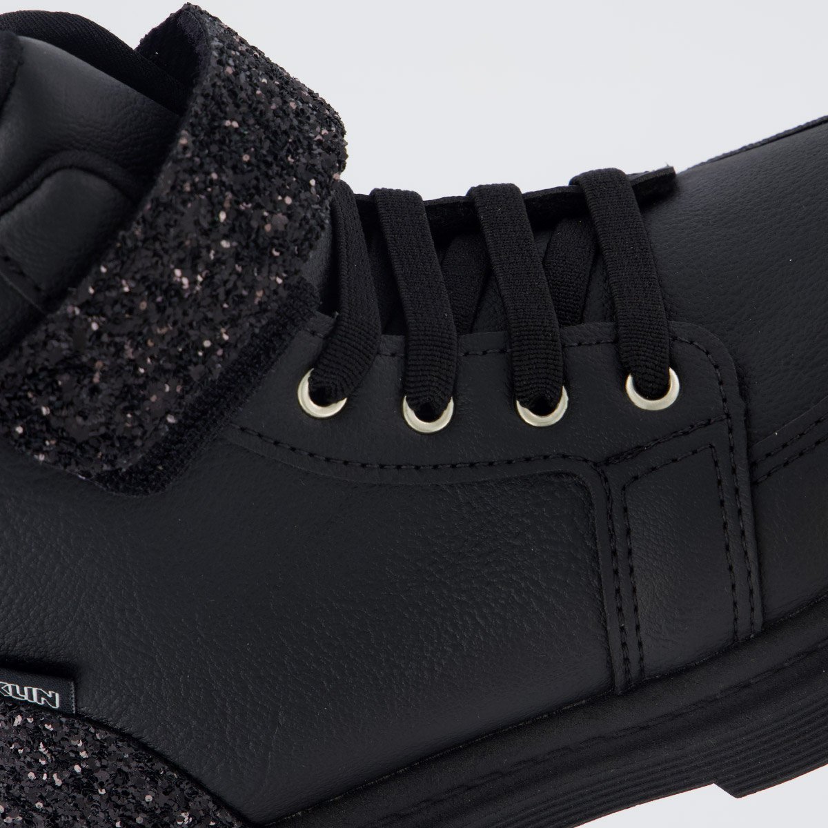 Coturno Klin London Infantil Preto Preto 7