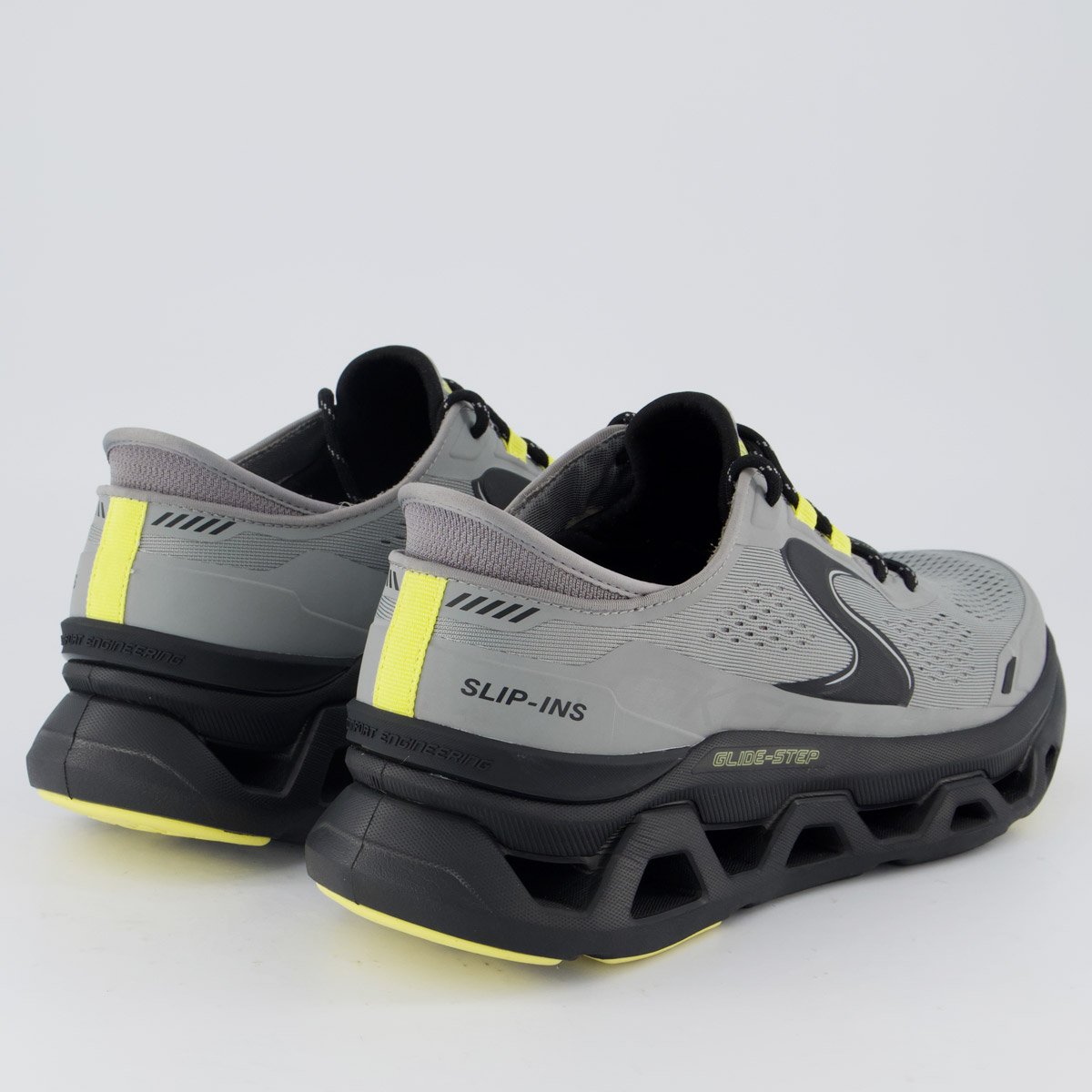 Tênis Skechers Glide-Step Altus Cinza e Preto
