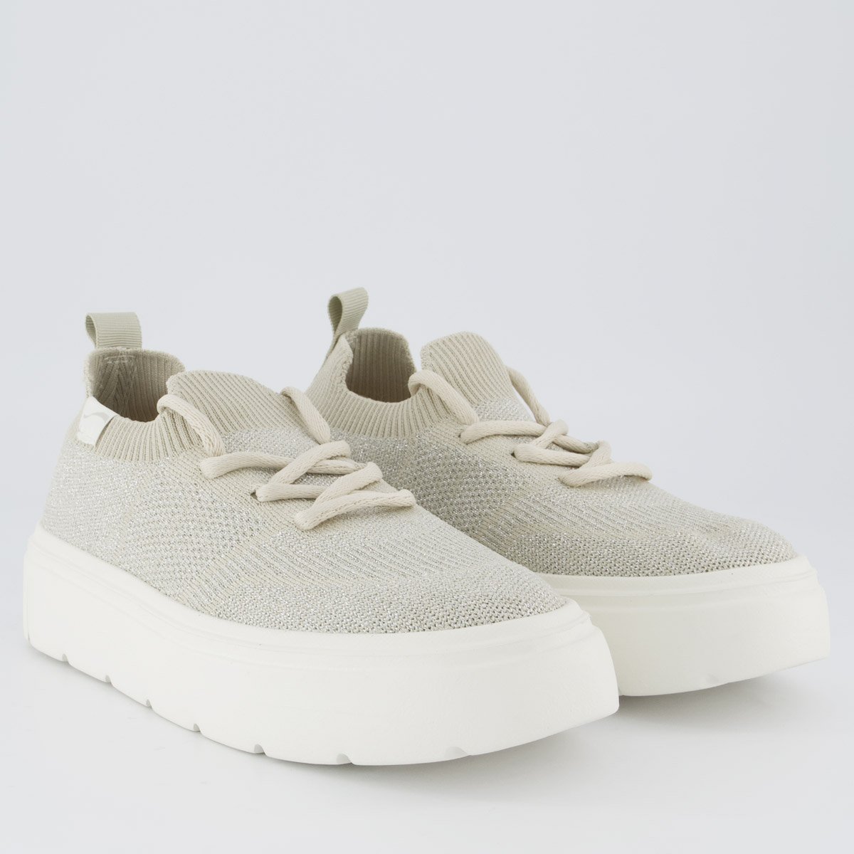 Tênis Coca Cola Harmony Knit Feminino Off White e Prata Off White 2