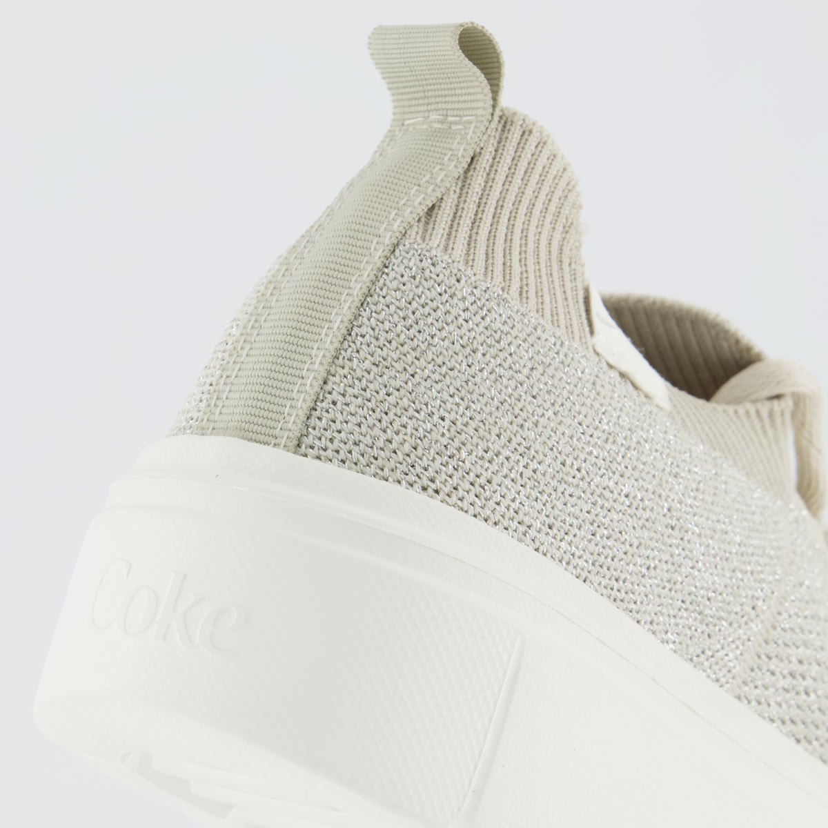 Tênis Coca Cola Harmony Knit Feminino Off White e Prata Off White 6