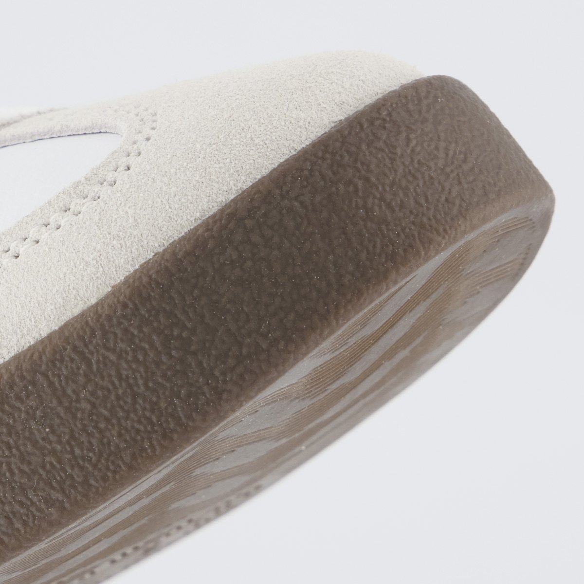 Tênis Puma Club II Era Wns Feminino Branco e Preto Branco 8