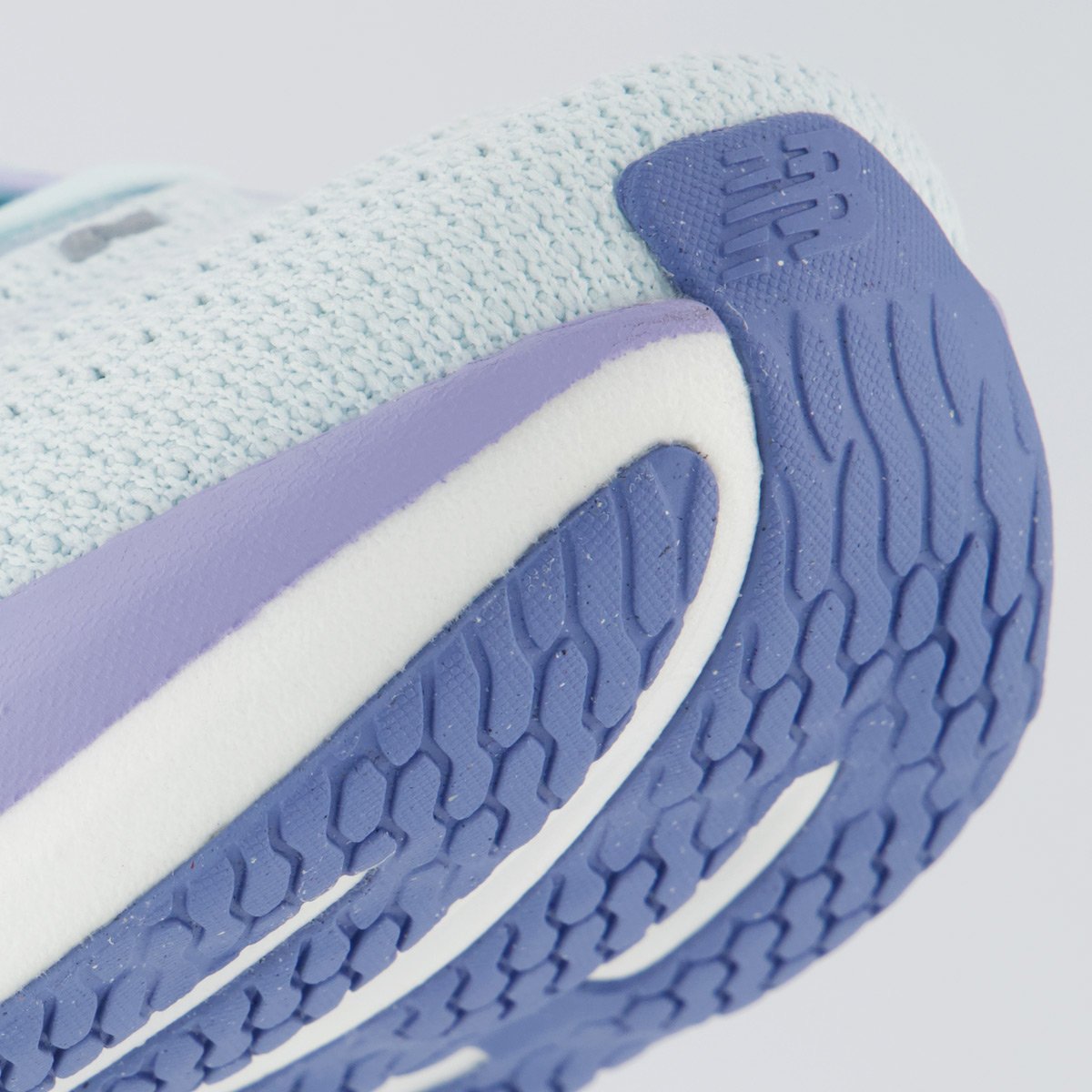 Tênis New Balance Infinion X 1080 V15 Feminino Azul Claro Azul 8