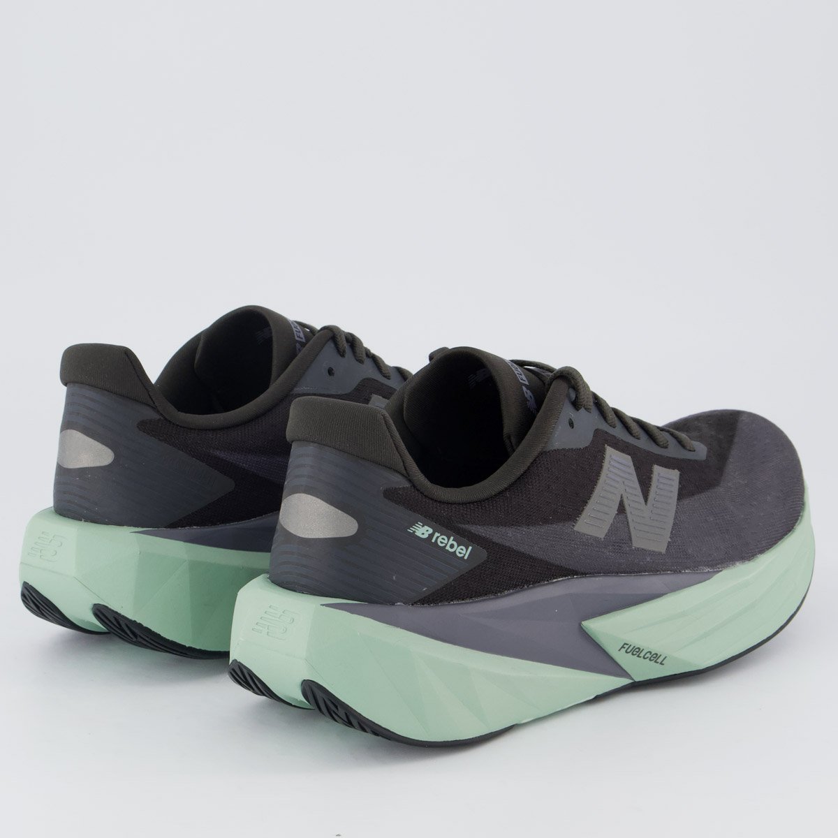 Tênis New Balance Fuelcell Rebel V5 Feminino Preto e Verde Preto 3