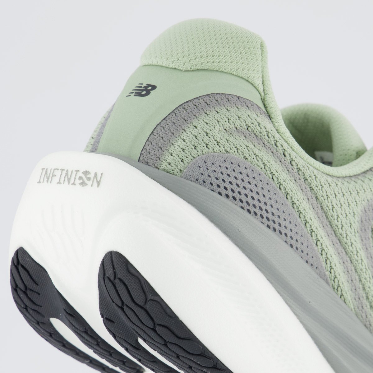 Tênis New Balance Infinion X 1080 V15 Verde Oliva Verde 6