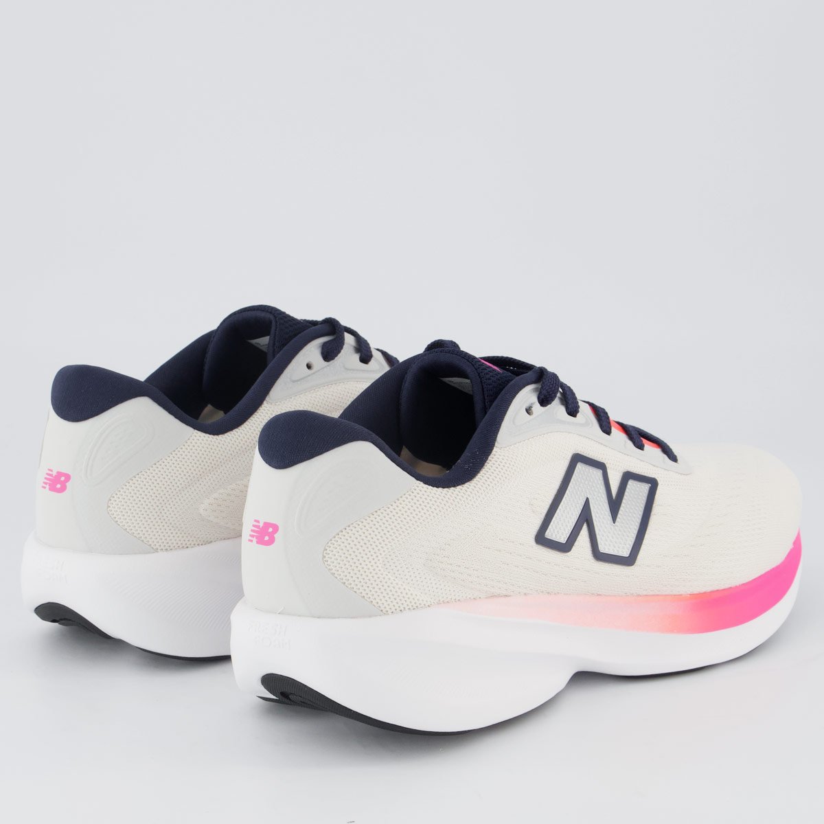 Tênis New Balance Fresh Foam 680 V9 Feminino Bege Bege 3
