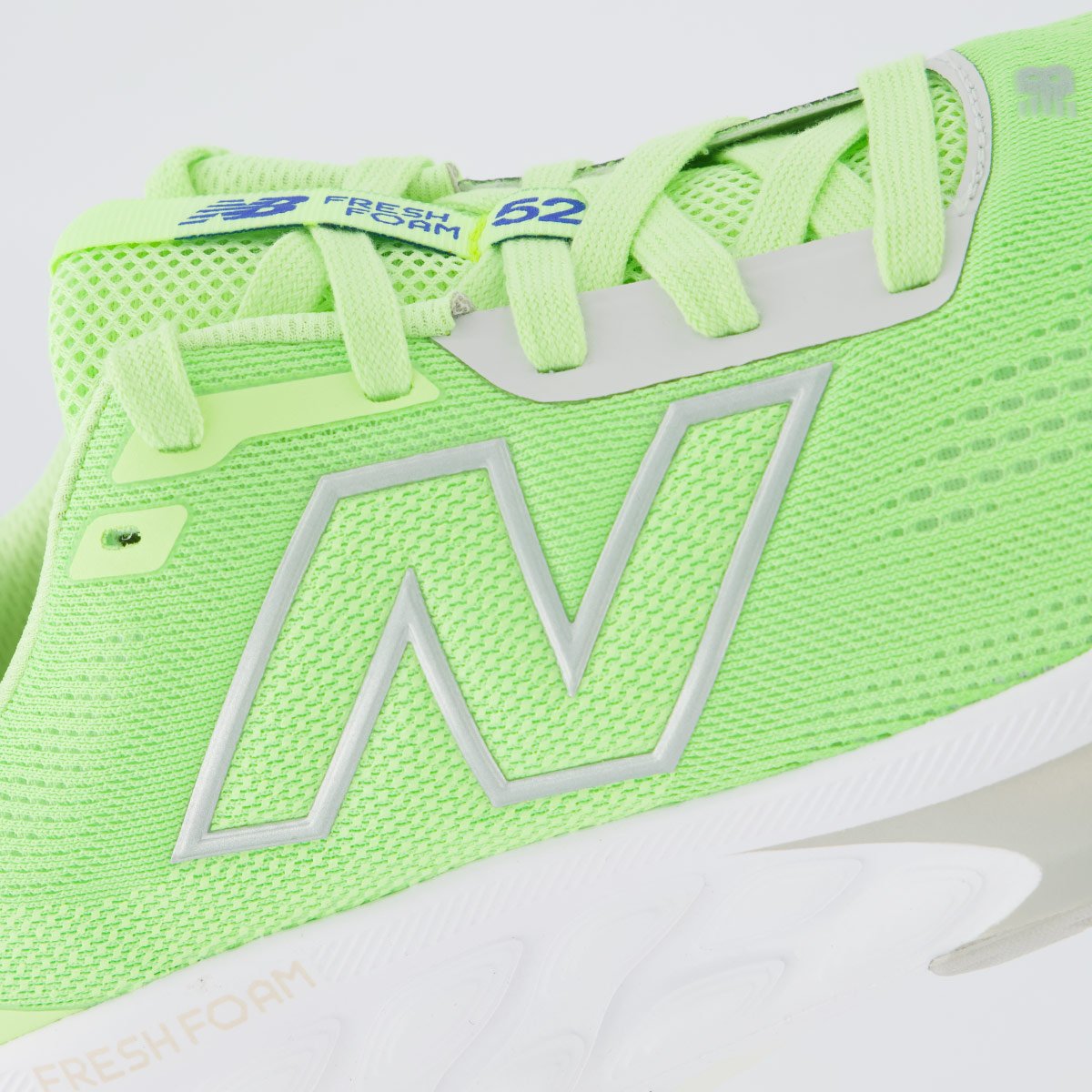 Tênis New Balance Fresh Foam 520 V9 Verde Claro Verde 7
