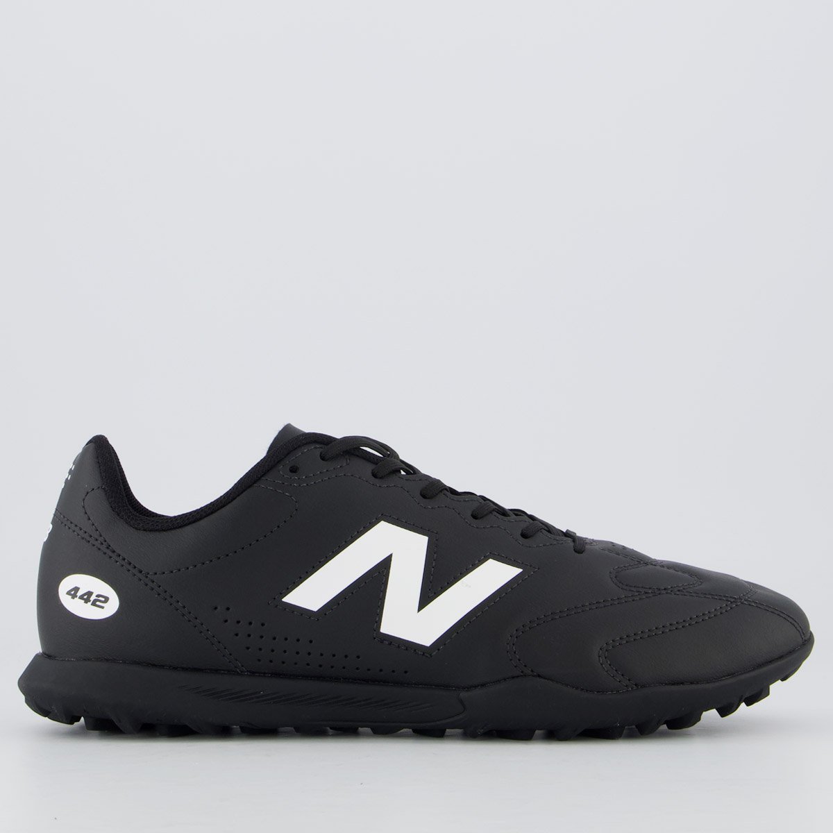 Chuteira New Balance 442 TF Society Preta e Branca