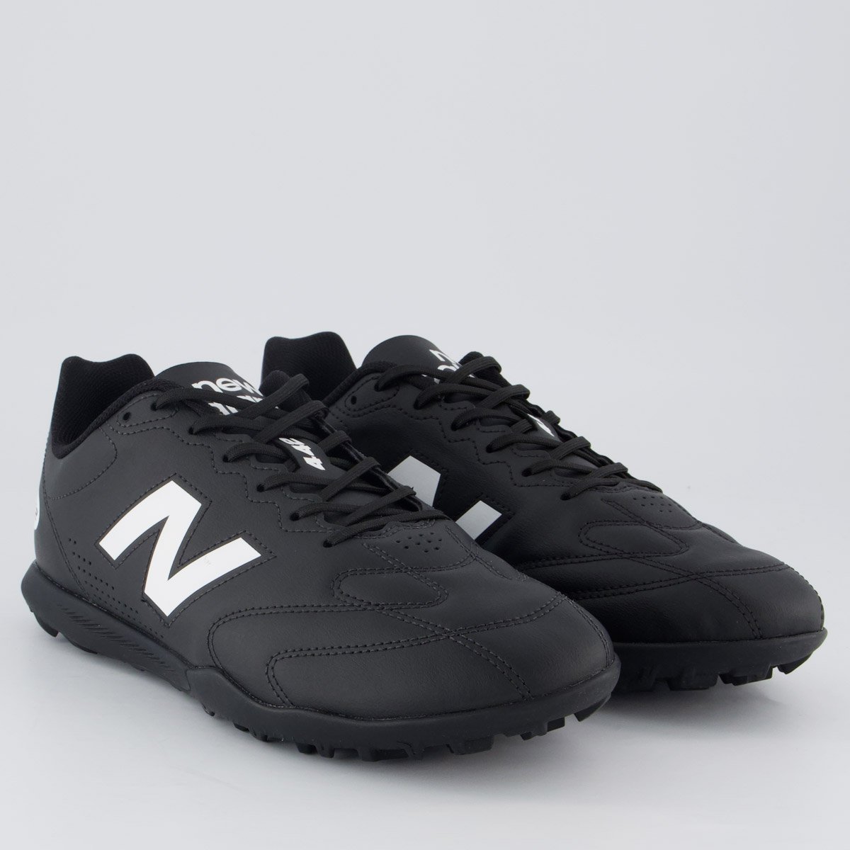 Chuteira New Balance 442 TF Society Preta e Branca Preto 2
