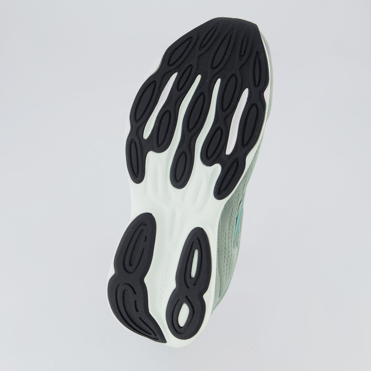 Tênis New Balance Fresh Foam 680 V9 Cinza Cinza 5