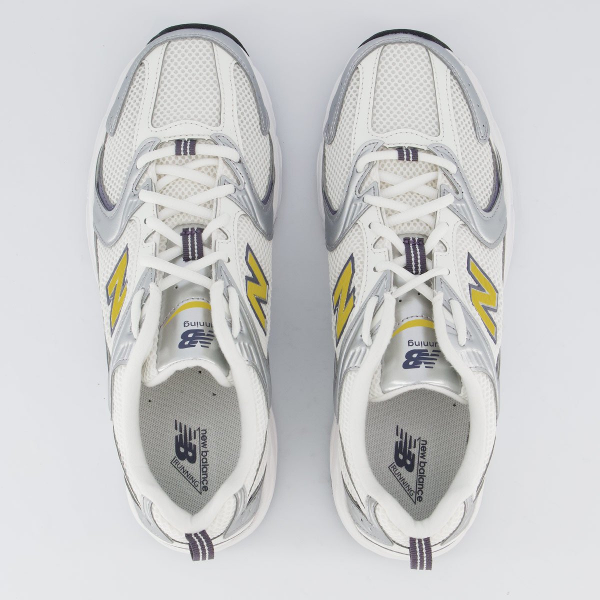 Tênis New Balance 530 Prata e Amarelo Branco 4