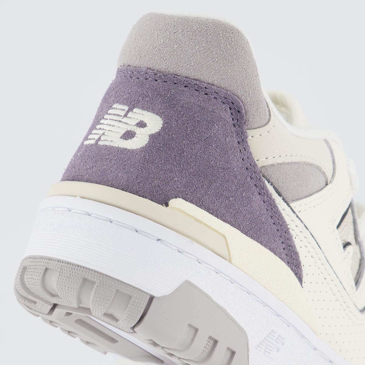 Tênis New Balance 550 Feminino Off-White e Cinza Off White 6