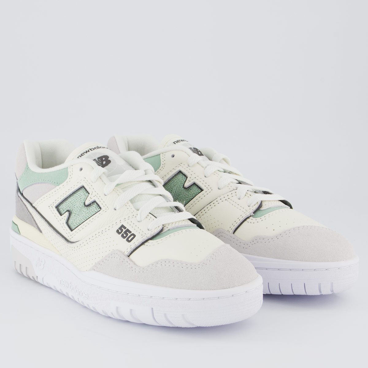 Tênis New Balance 550 Feminino Branco e Verde Off White 2