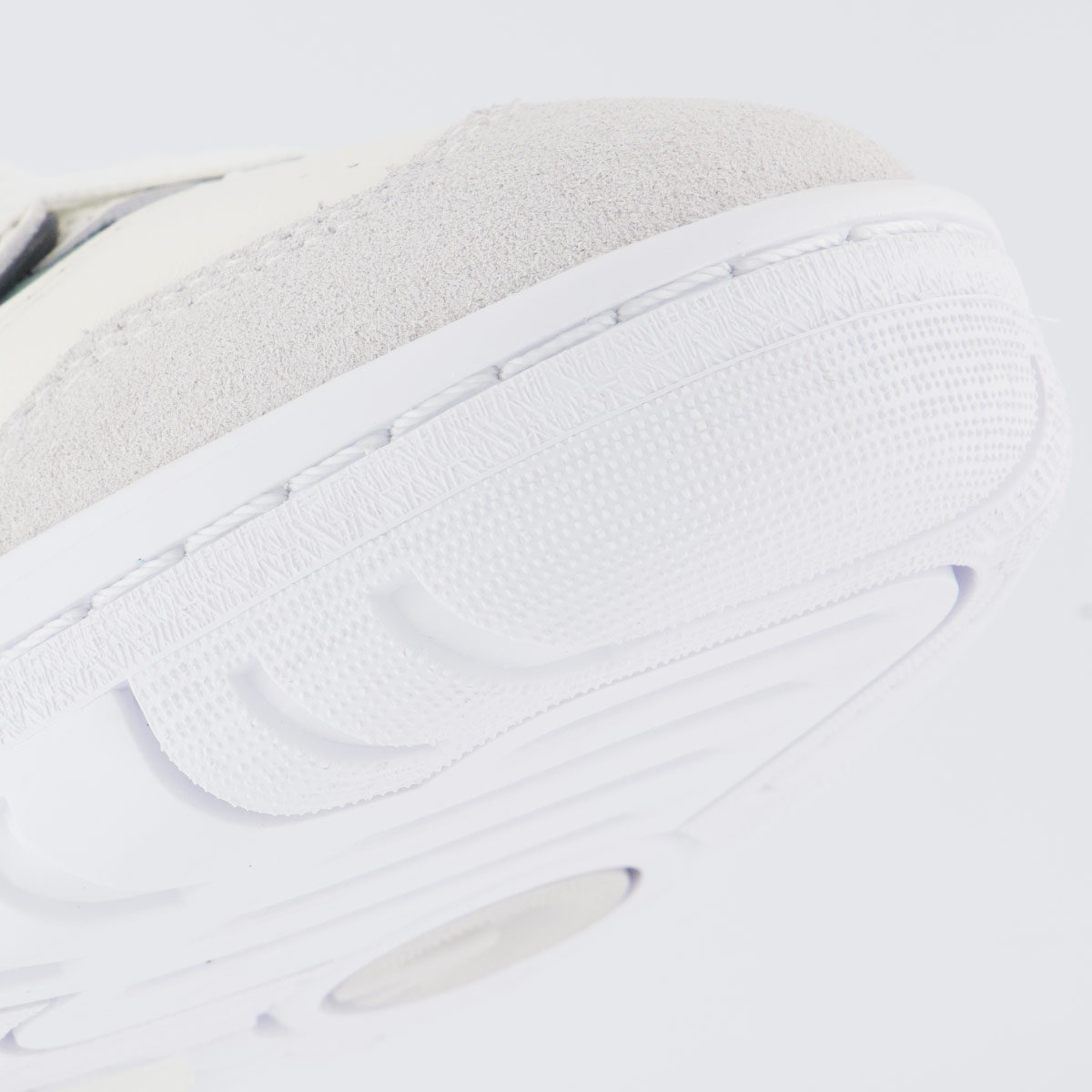 Tênis New Balance 550 Feminino Branco e Verde Off White 8